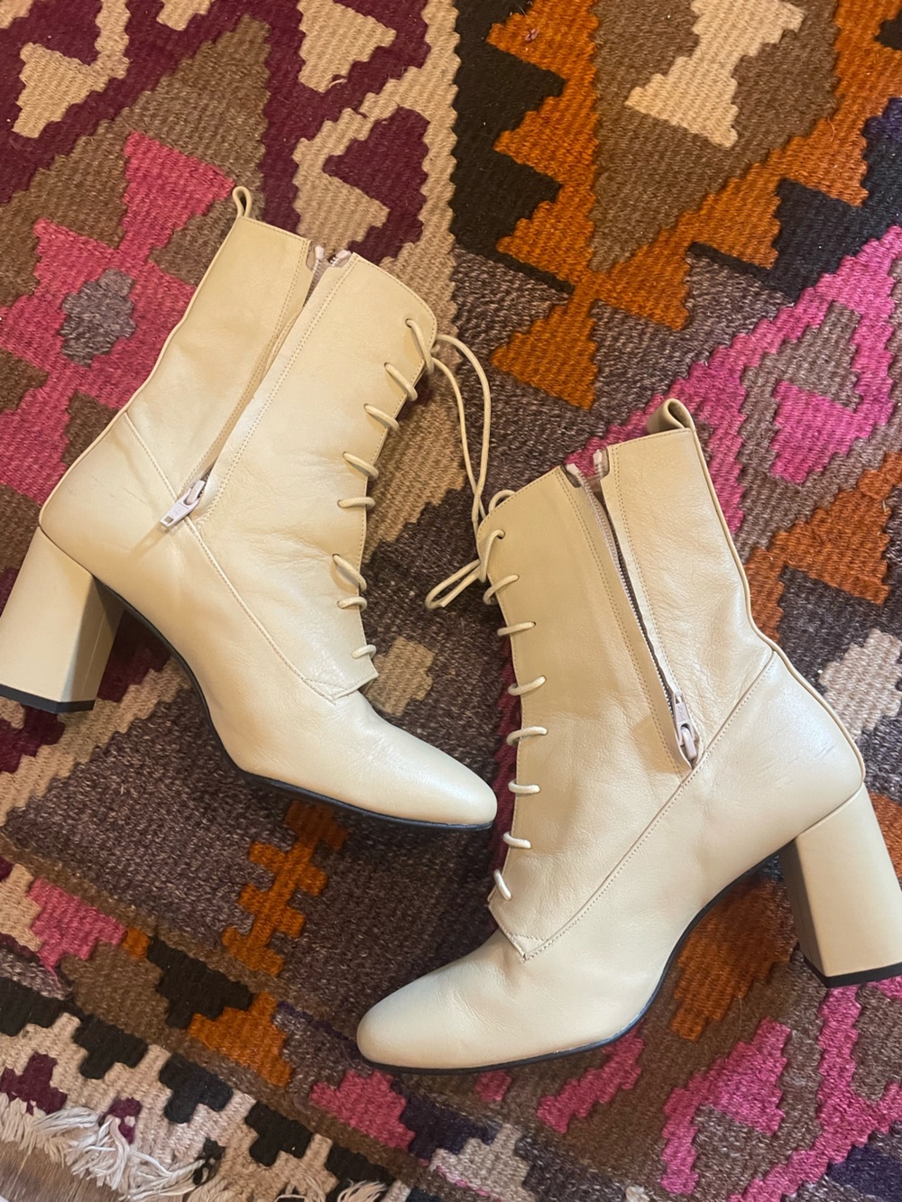NAGUISA LACE UP BOOTIES SIZE 38